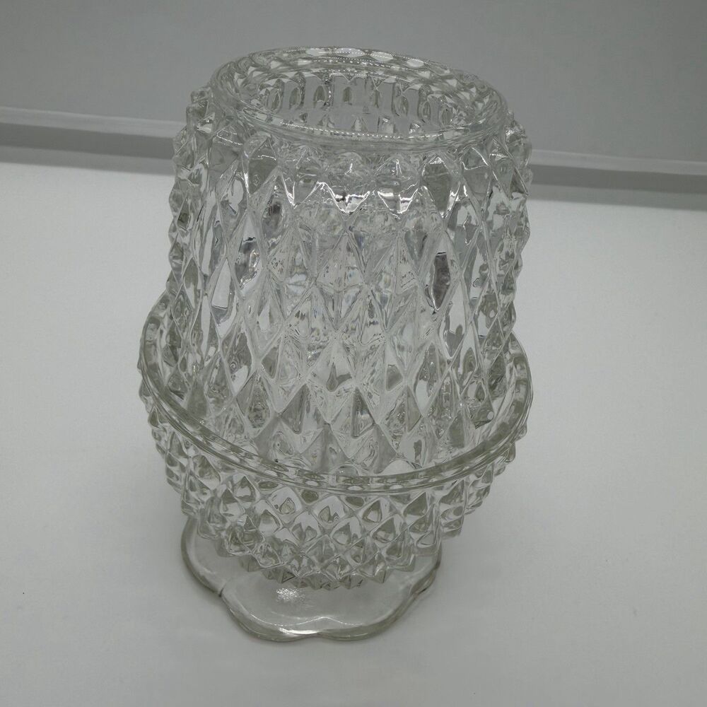 Vintage Indiana Glass Diamond Point Fairy Lamp Clear Scalloped Base 5.25”